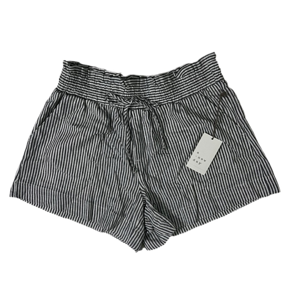 A New Day Striped Paperbag Waist Shorts - Size M